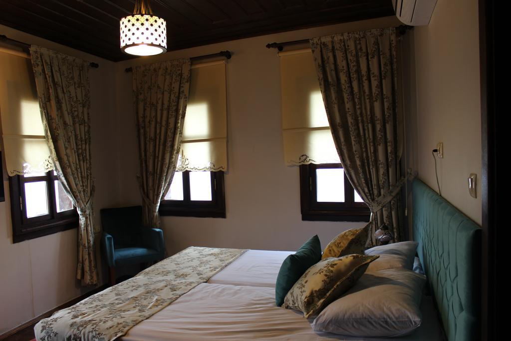 Golyazi Faik Bey Konagi Bed & Breakfast 部屋 写真